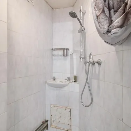 In The Oberkampf District In The Heart Of Welkeys Apartment Paris